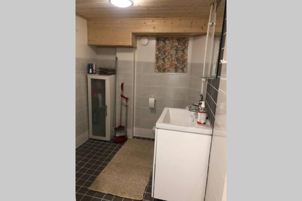 Yksio Jarvenrannalla Espoossa Apartamento Exterior foto
